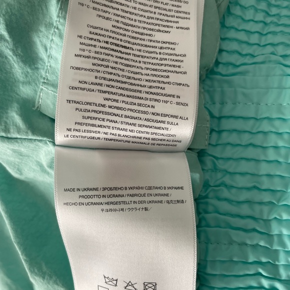 Ienki Ienki Hooded Puffer Down Jacket - Picture 9 of 9